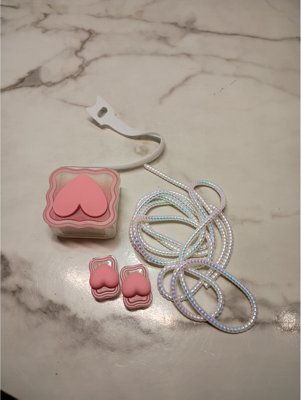 Heart Pattern For Cube and Cable Protector for iPhone 20W USBC to USBC